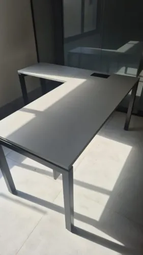 Mesa escritório - Secretária 1,60x1,50x0,70