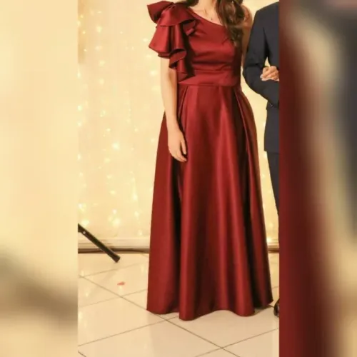 Vestido de festa marsala tamanho M