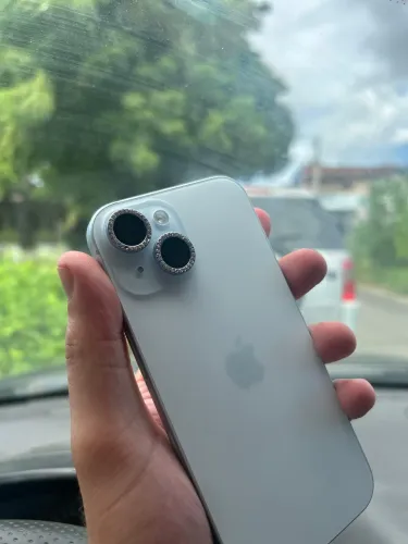 iPhone 15 128GB com garantia 