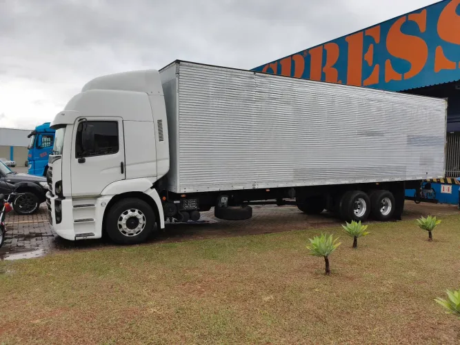 Constelation 19-320 no truck
