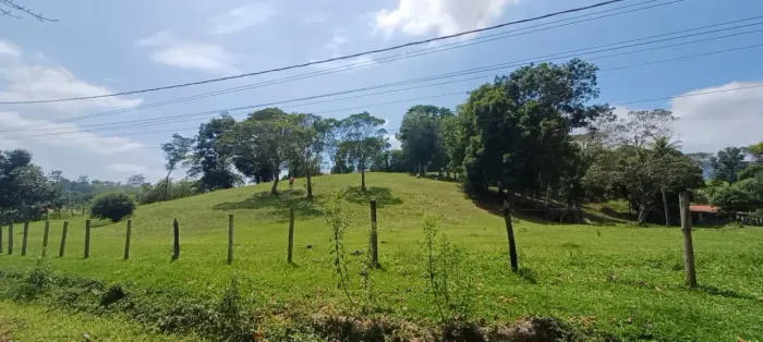 Cachoeiras de Macacu / Agrobrasil terreno com vista panôramica