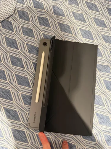  Tablet Samsung Galaxy Tab S10 Lite com S Pen e Capa - Conservado