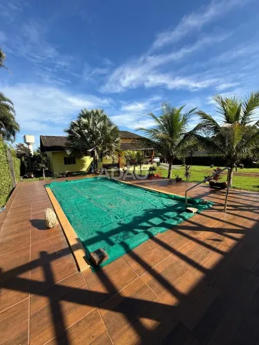 CASA NO CONDOMINIO NOVA ITALIA