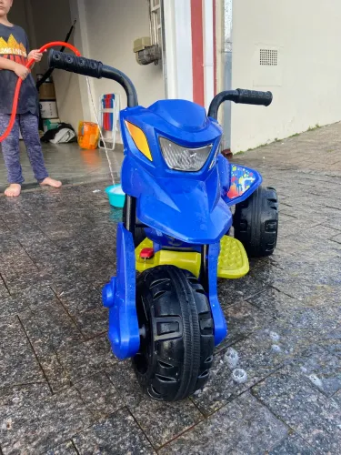 Moto elétrica 