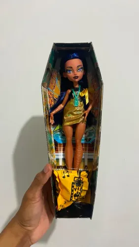 CLEO BURIED SECRETS monster high