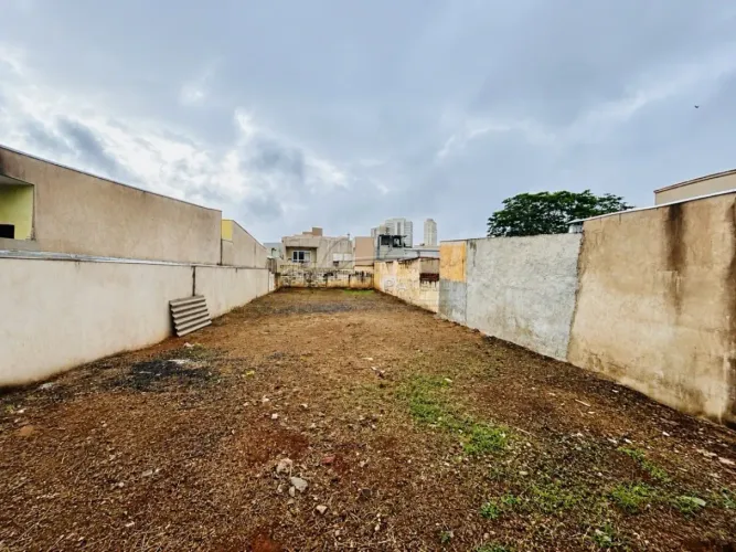 Terreno de 315m² à venda - Jardim Irajá