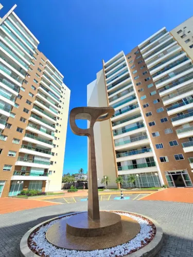 APARTAMENTO 2/4 COM SUÍTE E VARANDA EM PATAMARES NO RESIDENCIAL MARIO CRAVO