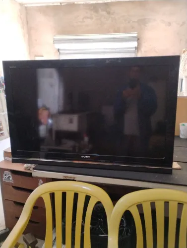 Vendo TV Sony KLV40V510A com defeito 100 reais 