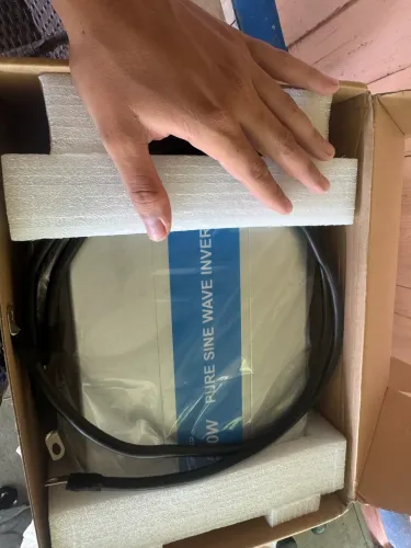 Inversor Epever 12V - 1500W- 110/120V novo na caixa