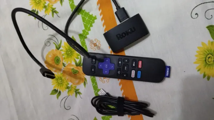 Roku Express - Dispositivo de streaming para TV HD/Full HD