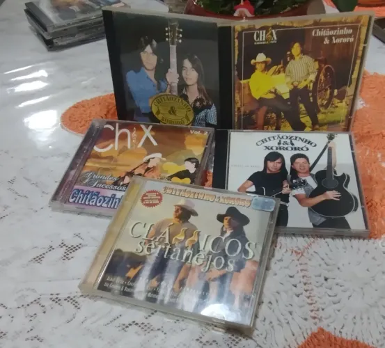 Cds do CHITÃOZINHO E XORORÓ 