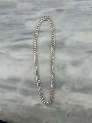 Cordão prata 13mm 80cm