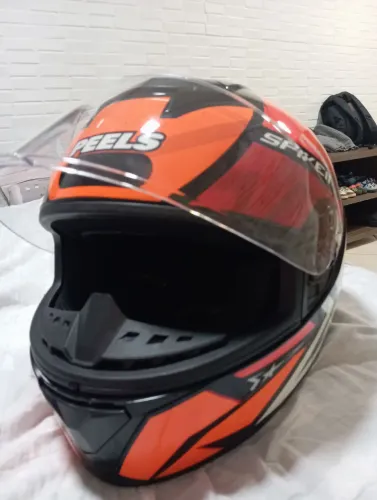 Capacete 60