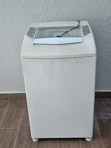 Máquina de lavar roupa - 400 reais
