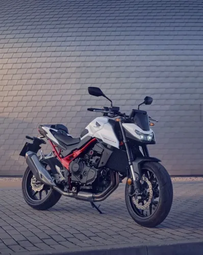 Honda CB 750 Hornet 2025/26
