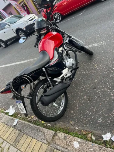 Moto a venda única dona