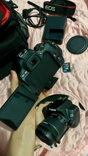 Canon EOS Rebel SL3