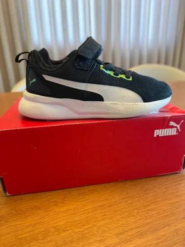 Tênis puma infantil/ número 27