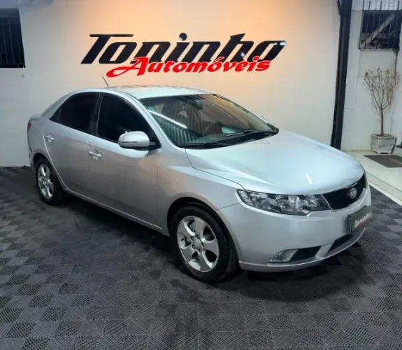 Kia Motors Cerato 1.6 16V Mec. 2012