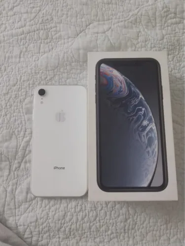 iPhone XR