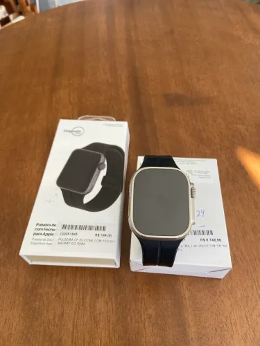 Apple Watch Ultra 2 GPS + Cellular 49 mm - Titânio Natural