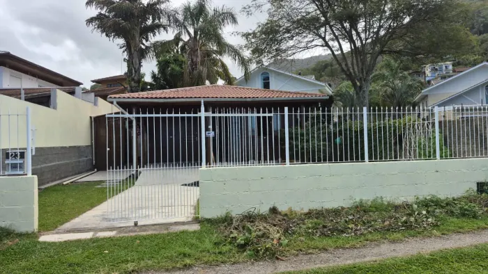 LAGOA DA CONCEIÇÃO - SERVIDÃO AURÉLIO GARCIA