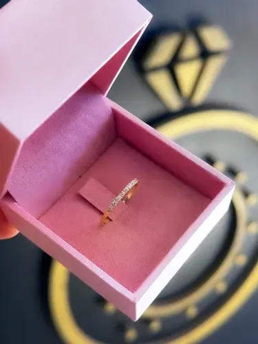 Anel aparador de alianças de ouro18k