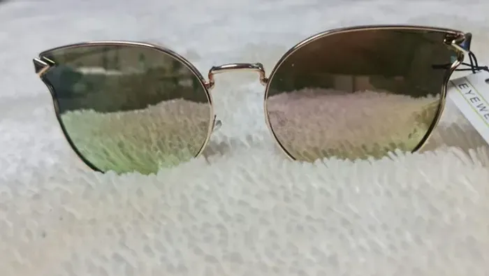 Oculos de sol O.M
