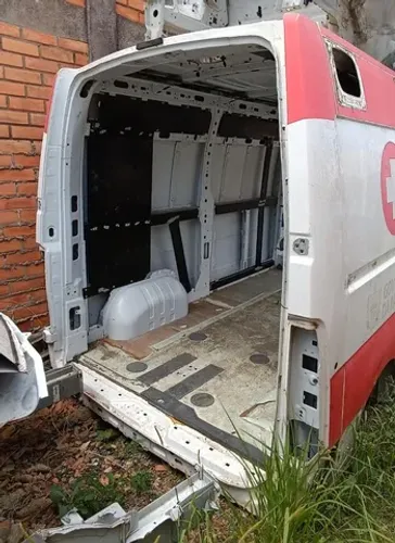 Traseira Com Teto Renault Master HL2 2014 Em Diante