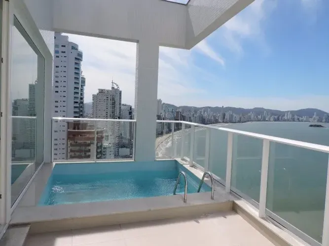 GRAND PALAZZO - COBERTURA TRIPLEX FRENTE MAR - BALNEÁRIO CAMBORIÚ