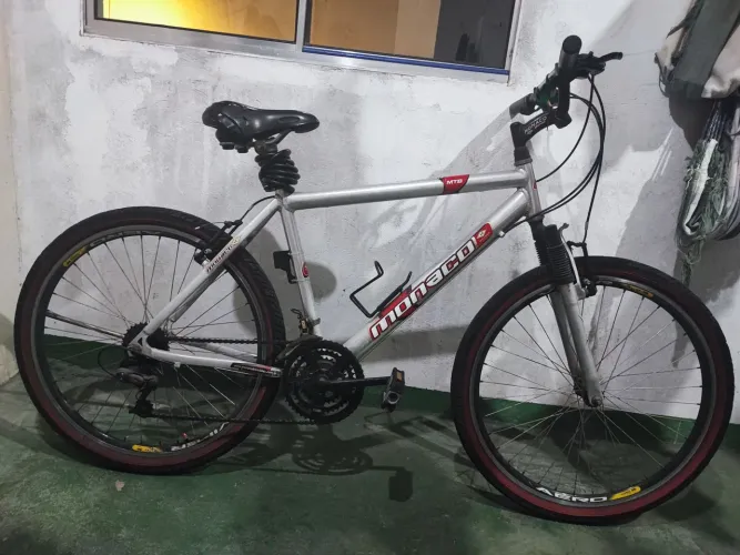 Bicicleta Monaco MTB aro 26