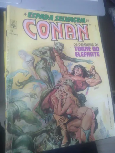 Lote com 5 gibis A Espada Selvagem de Conan