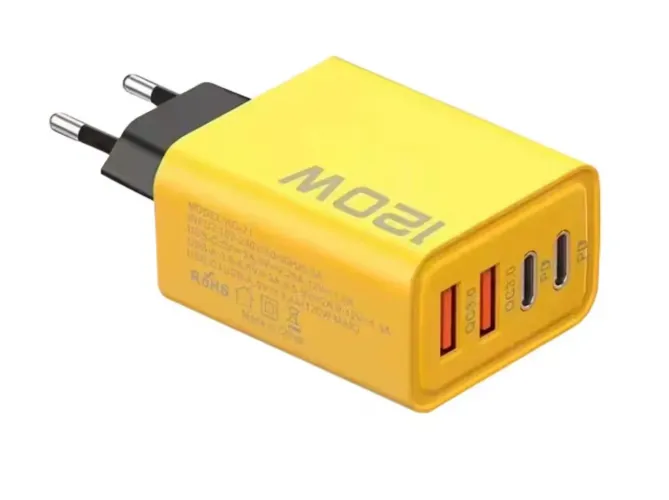 Carregador com 4 Portas USB 120W