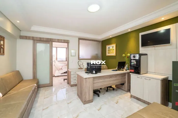 Sala comercial mobiliada à venda, 52 m² por R$ 360.000 - Pinheirinho, Curitiba/PR