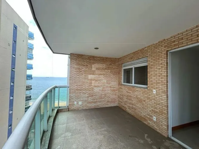 Apartamento 3 Quartos em Prédio Frente Mar da Praia de Itaparica