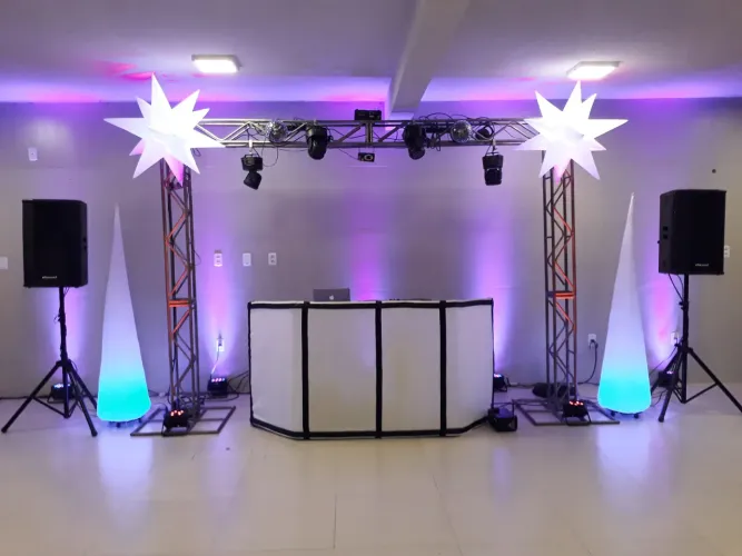 DJ, Som, Iluminação e Estrutura p/ Eventos ou Locação