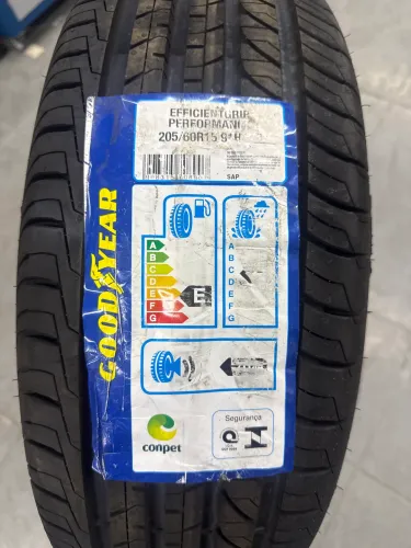 Pneu 205/60r15 Efficientgrip Performance Goodyear 91h