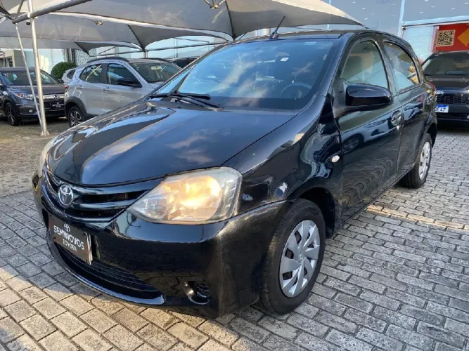 Toyota Etios X 1.3 Flex 16V 5P Mec. 2017
