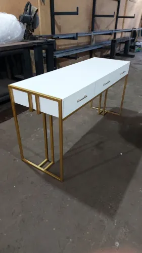 Penteadeira dourado ouro