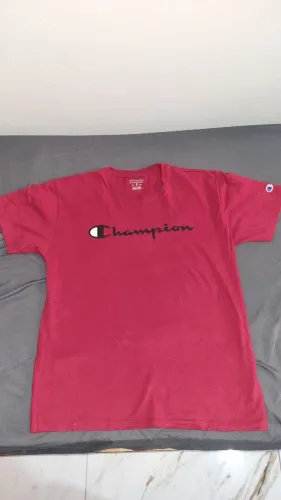 Camiseta Champion Vinho Tamanho M