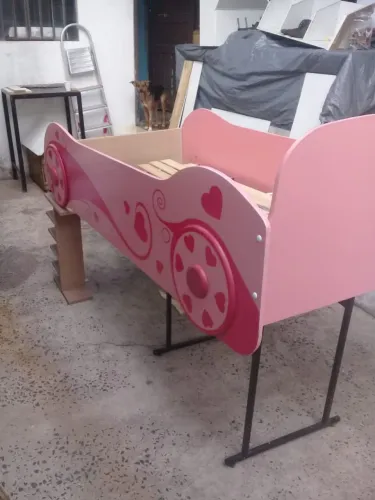Cama infantil com design único