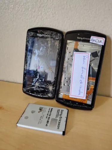Peças de Celular Sony Ericsson -  Tela e Carcaça