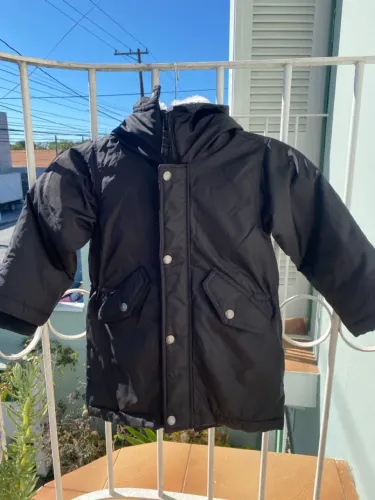 Casaco para meninas Preto com Capuz - TAMANHO 3 anos