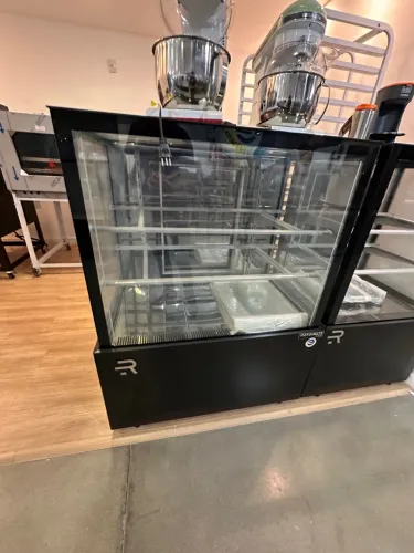 Vitrine padaria fria 1M titanium premium - refrimate 