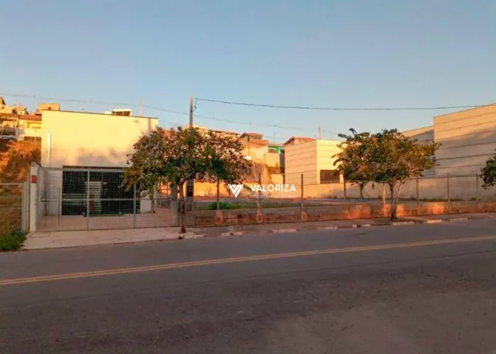 Terreno à venda, 1800 m² por R$ 2.500.000,00 - Parque Santos Dumont - Votorantim/SP