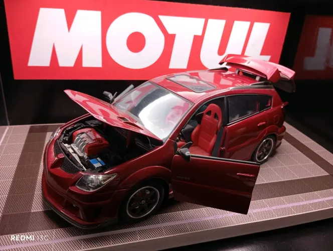 Top Miniatura Pontiac Vibe GTR 2003 - Road Signature - escala 1/18