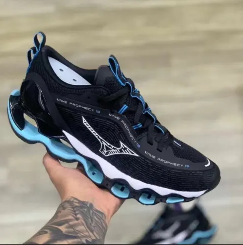 Mizuno Prophecy 13 Vietnã promo 