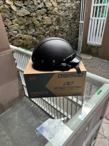 capacete coquinho novo