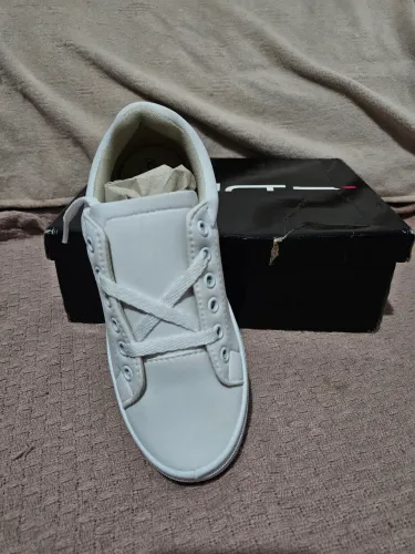 Tenis Feminino Casual Confortavel Moderno