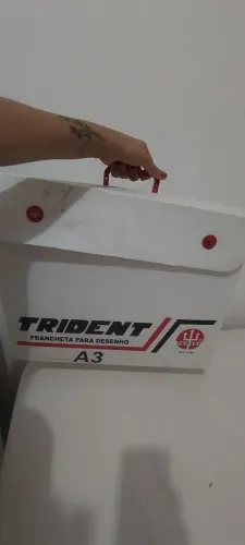 Prancheta portátil p/ Desenho A3 + régua paralela - Trident usado